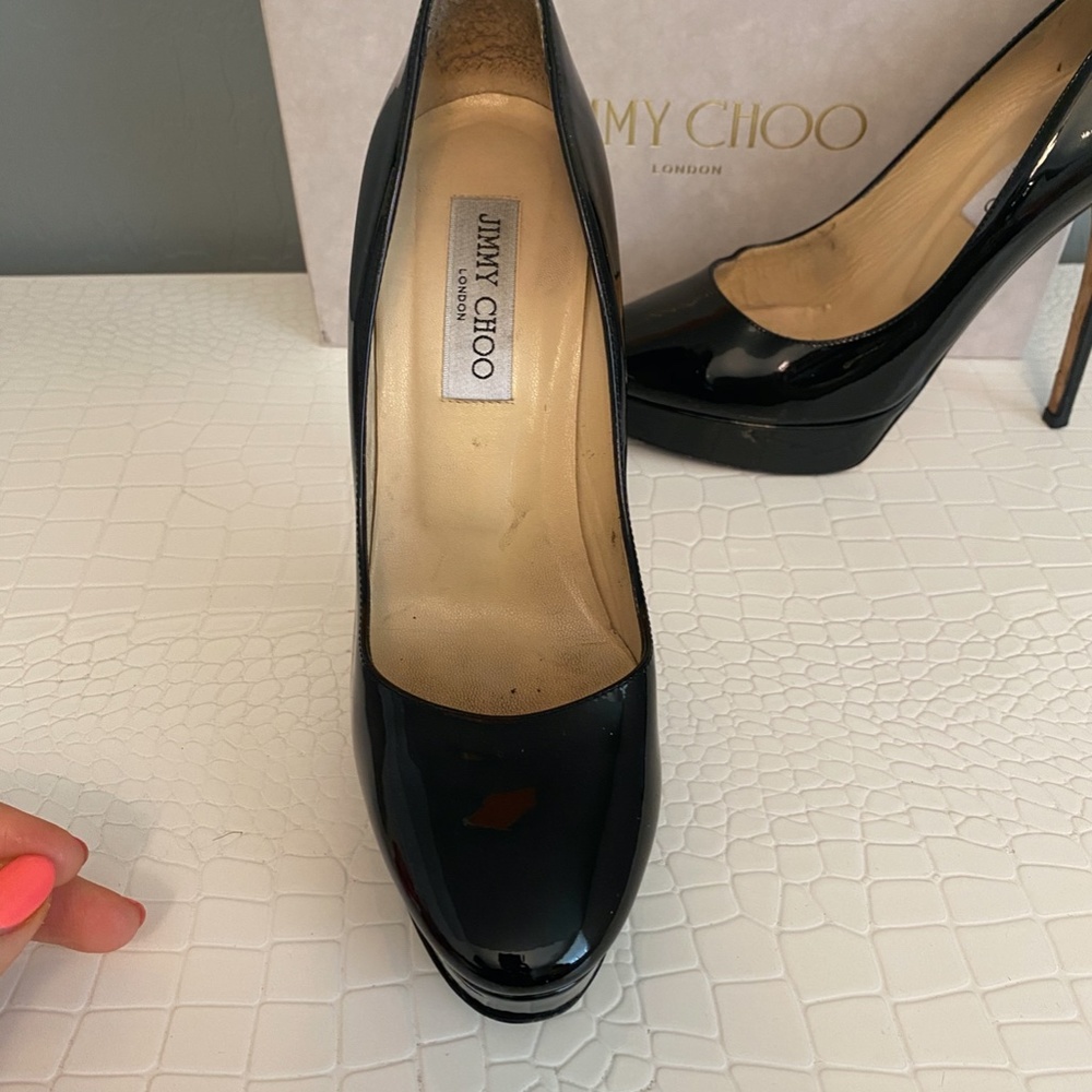 Jimmy Choo - Picture 5 of 6